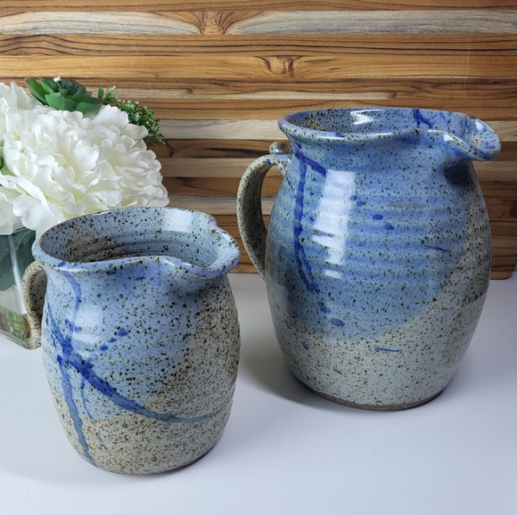 Set of 2 Pottery Jugs / Pitchers, Blue and Grey with Brown flecks. - Picture 10 of 10